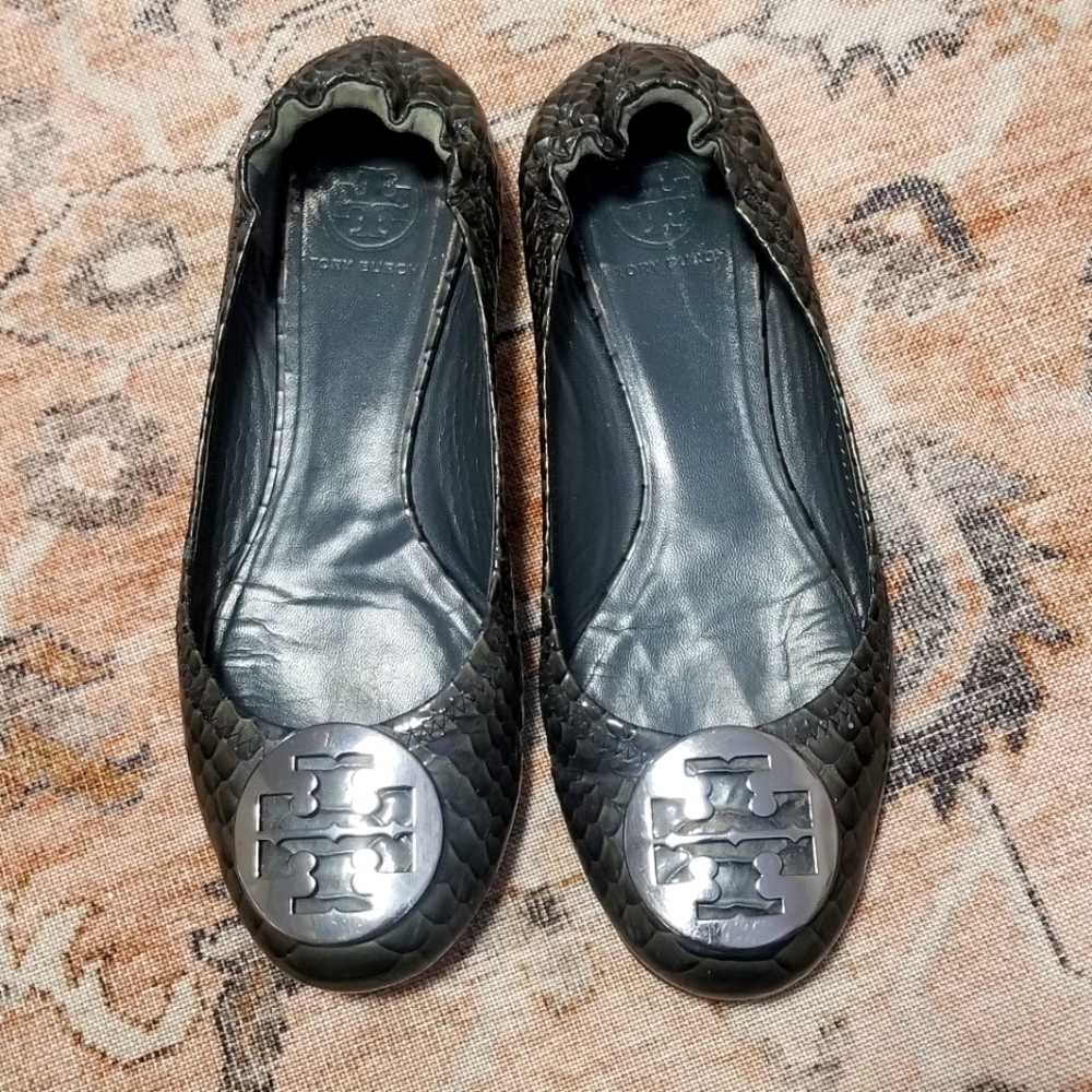 Tory Burch Dark Green Reva Leather Ballet Flats Snakeskin Women's. Size: 8. - Picture 2 of 11
